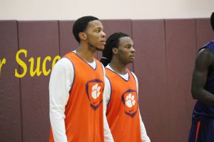 Jaron Blossomgame, Rod Hall