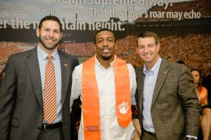 Garry Peters - Football