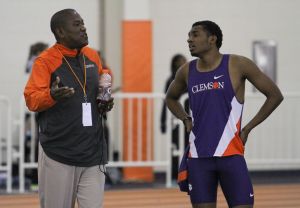 Head Coach Mark Elliott, Jorel Bellafonte