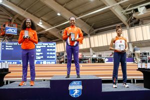 Mimi Land (L) and Iana Amsterdam