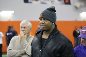 Former Clemson great Da'Quan Bowers