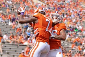 Mike Williams, Jordan Leggett