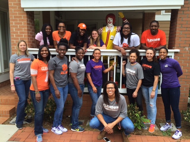 Tigers Give Back at Ronald McDonald House