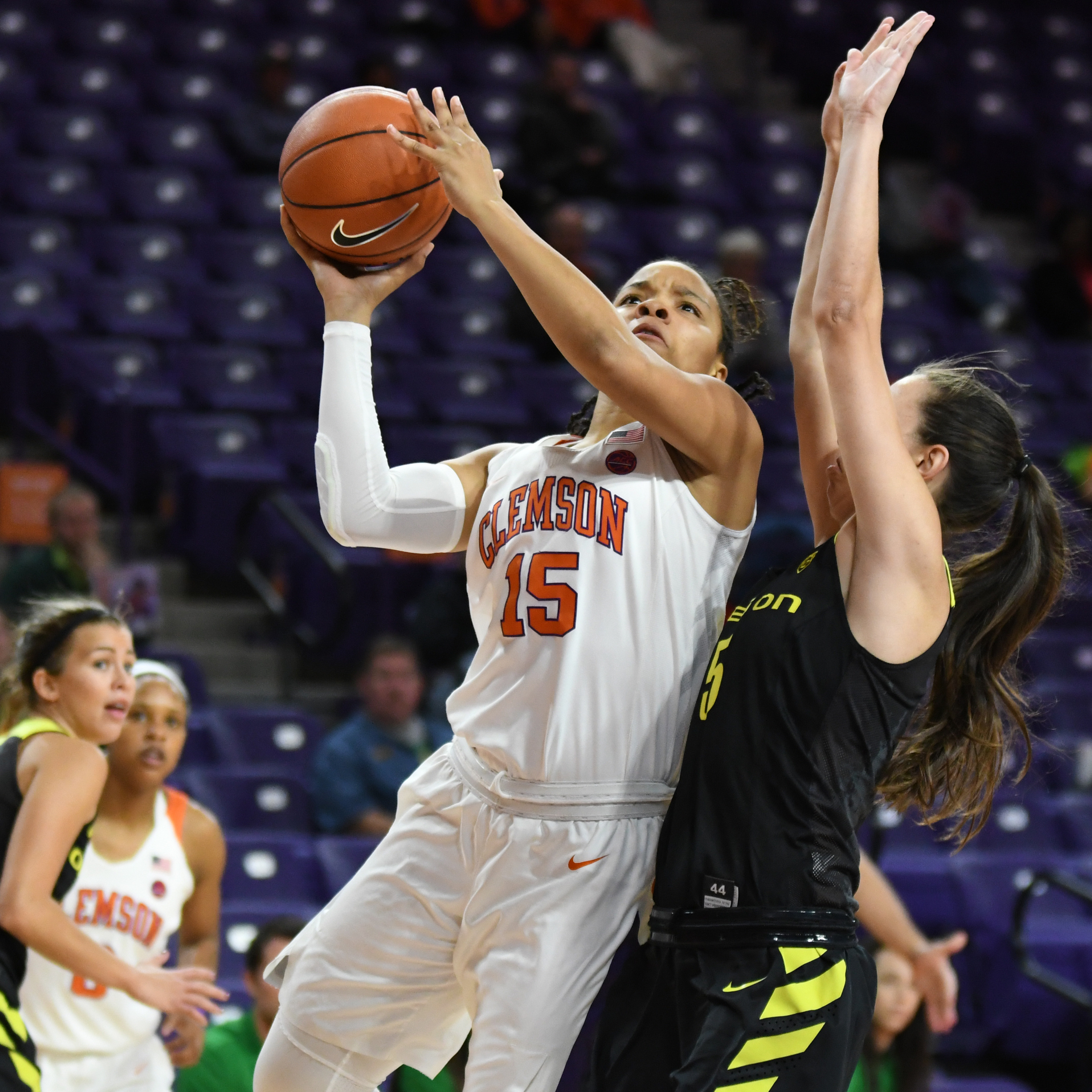 Hot-Shooting #25 Oregon Hands Tigers First Loss