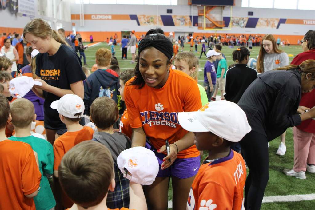 Clemson Tigers Official Athletics Site