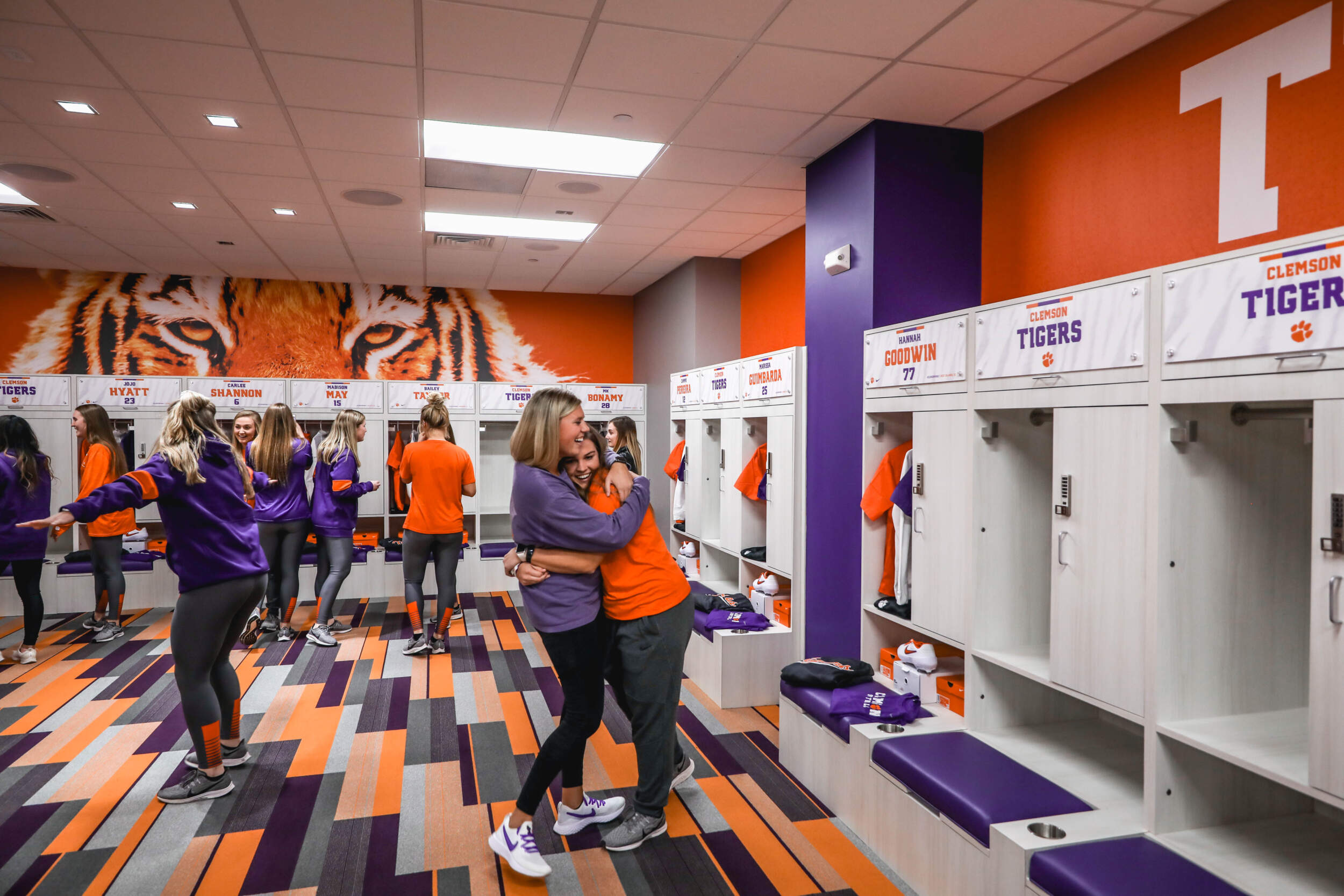 Softball Locker Room Reveal Clemson Tigers Official