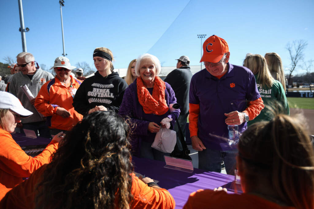 Clemson Tigers Official Athletics Site