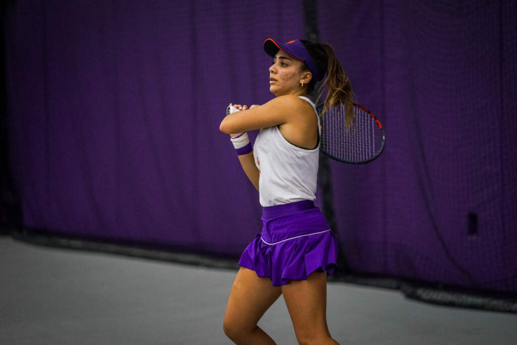 Louka Notches Top-30 Win as Tigers Fall to No. 6 Florida State
