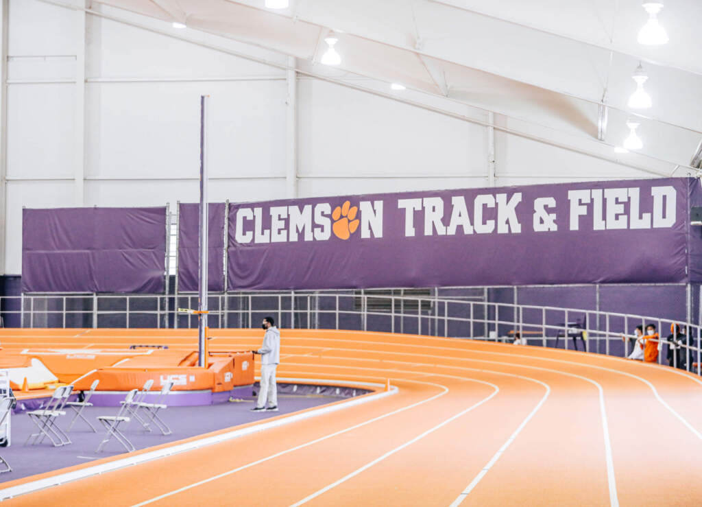 Live Updates from the Clemson Invitational