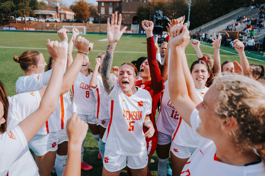 Women’s Soccer Beats Penn State, 2-1, to Advance to College Cup