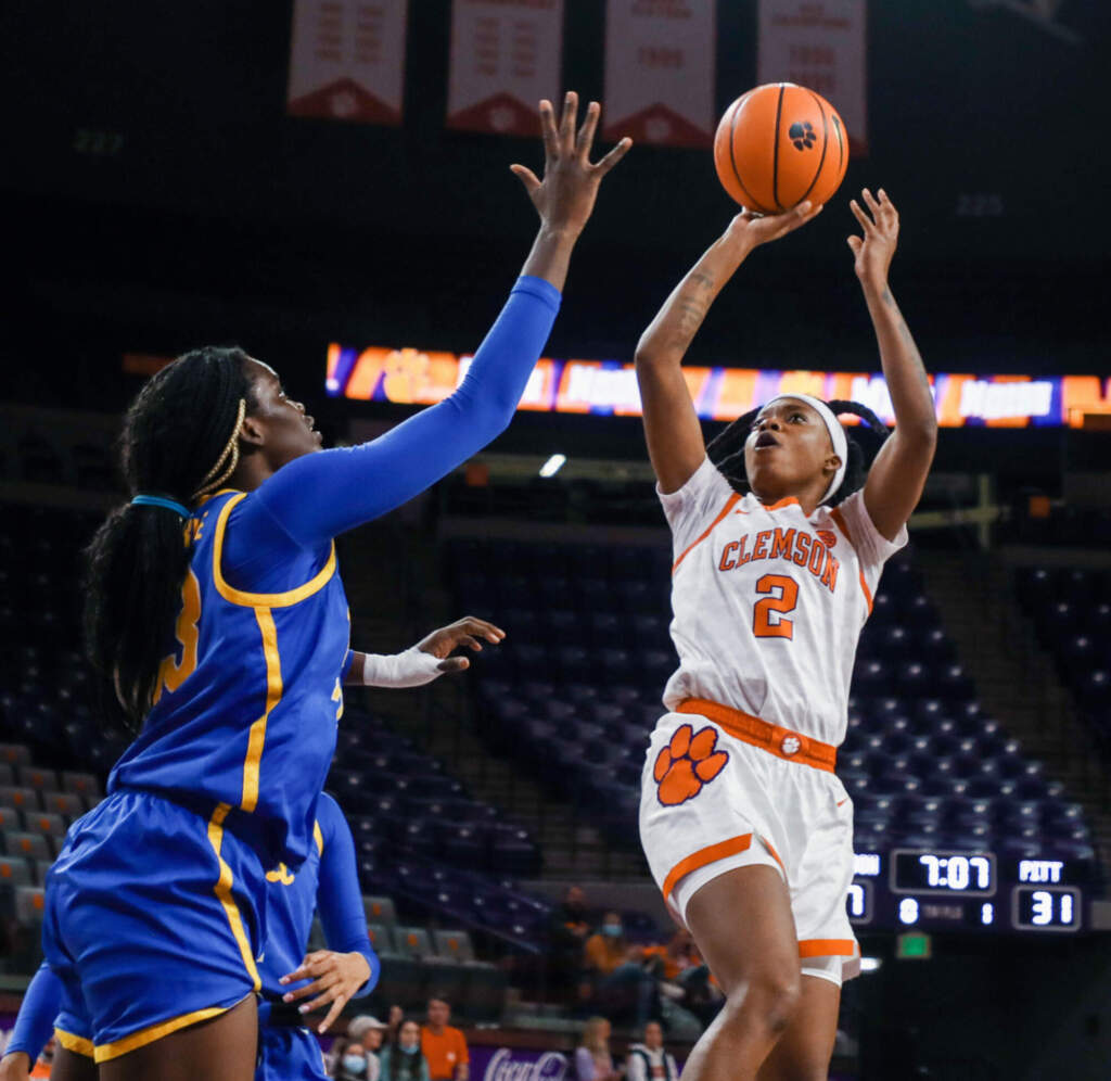 Tigers Drop Overtime Contest to Pitt