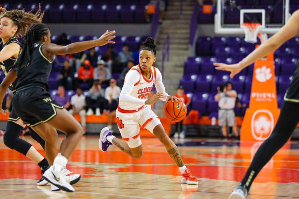 Delicia Washington Named ACC Co-Player of the Week for Second-Straight Week