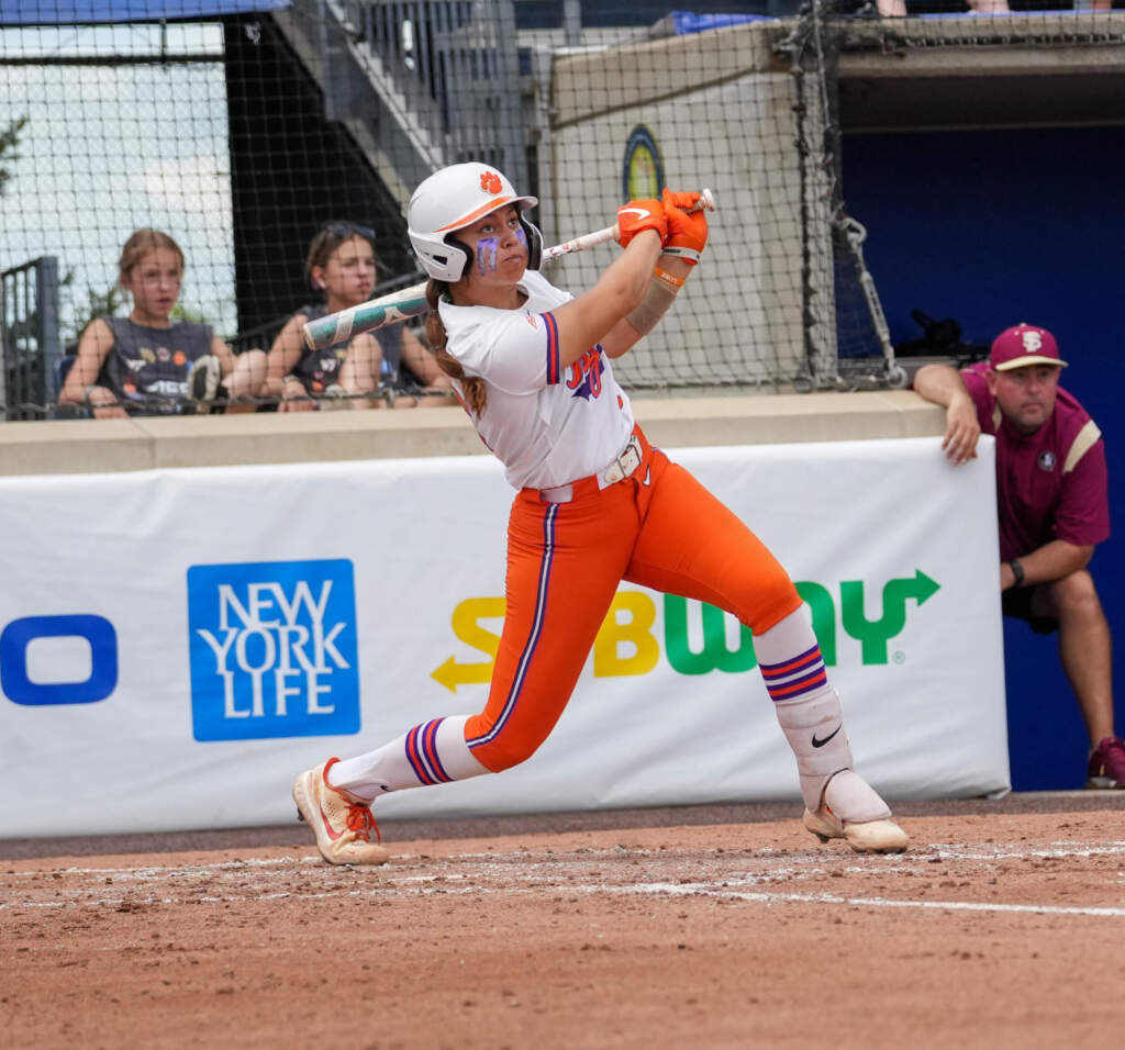 Clemson Falls to No. 3 Florida State in ACC Title Game