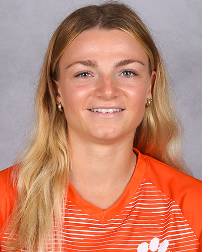 Emma Wennar - Women's Soccer - Clemson University Athletics