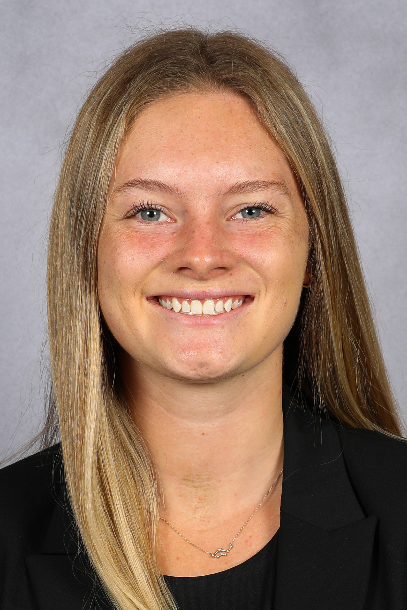 Anna Warwick - - Clemson University Athletics