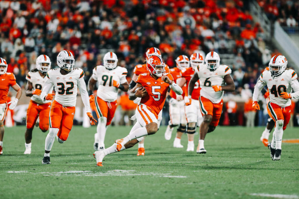 Tiger Defense Fuels 40-10 Victory Against Miami on Senior Day