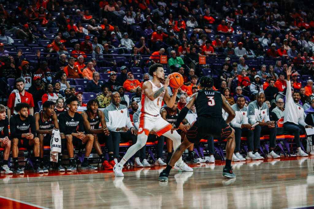 Tigers Down Cardinals 83-70; Move to 6-0 in ACC