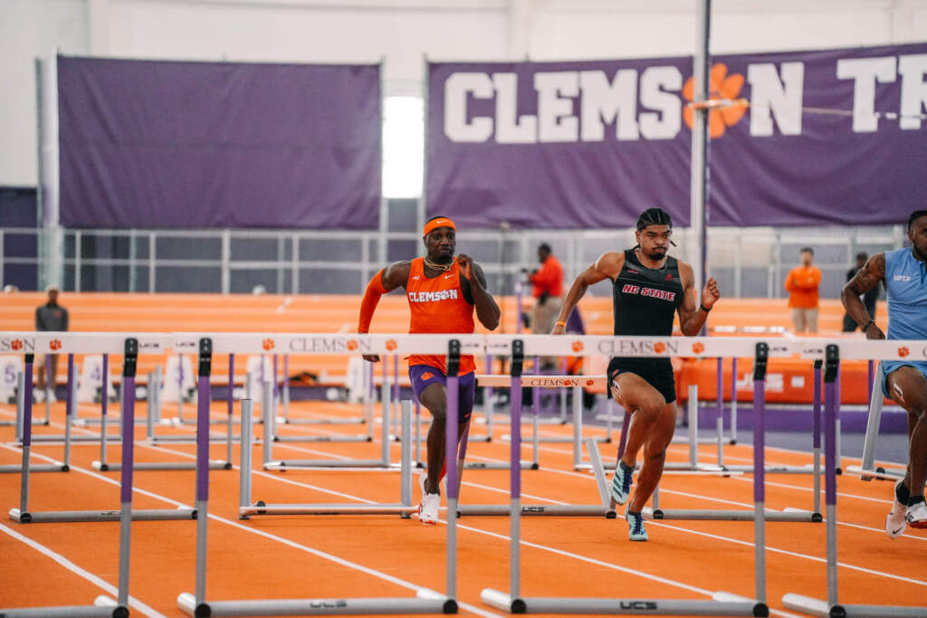 Roberts Named ACC Track Performer of the Week