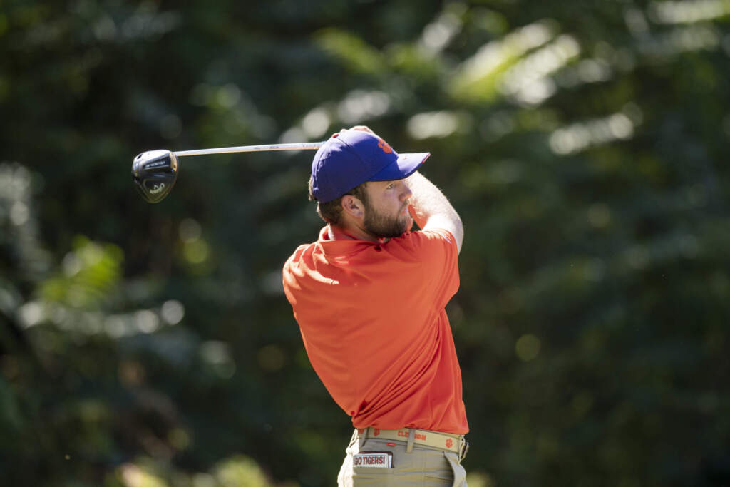 Clemson in 8th Place After First Round at Tennessee