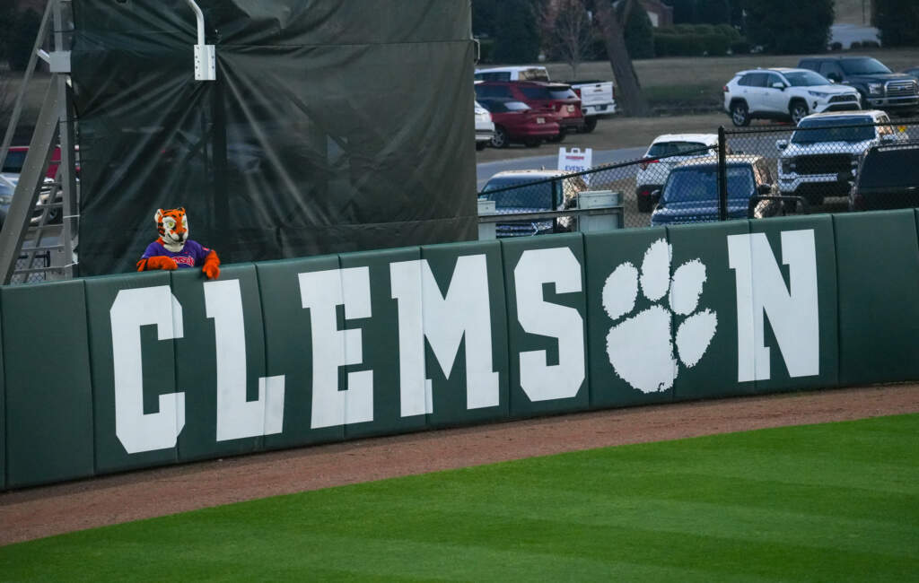 Softball Adjusts Timing for Virginia Series