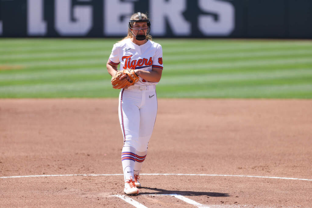 Cagle Named an NFCA All-Region Honoree
