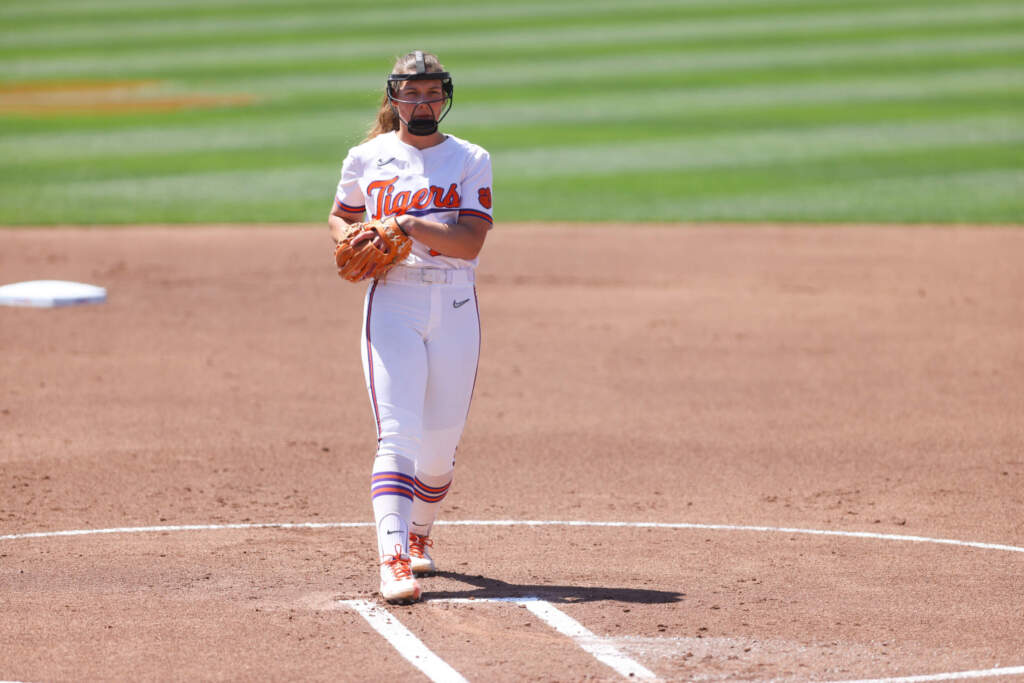 Cagle Named NFCA All-American and Rawlings Gold Glove Recipient