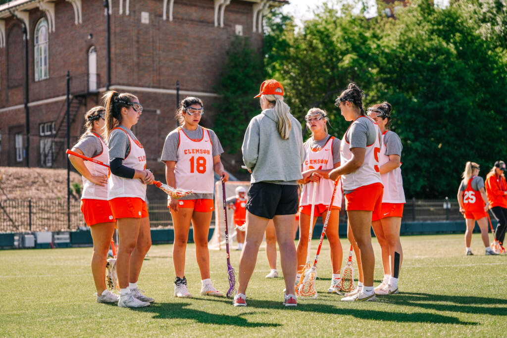 Women's Lacrosse Announces 2022 Signing Class - Wofford College Athletics