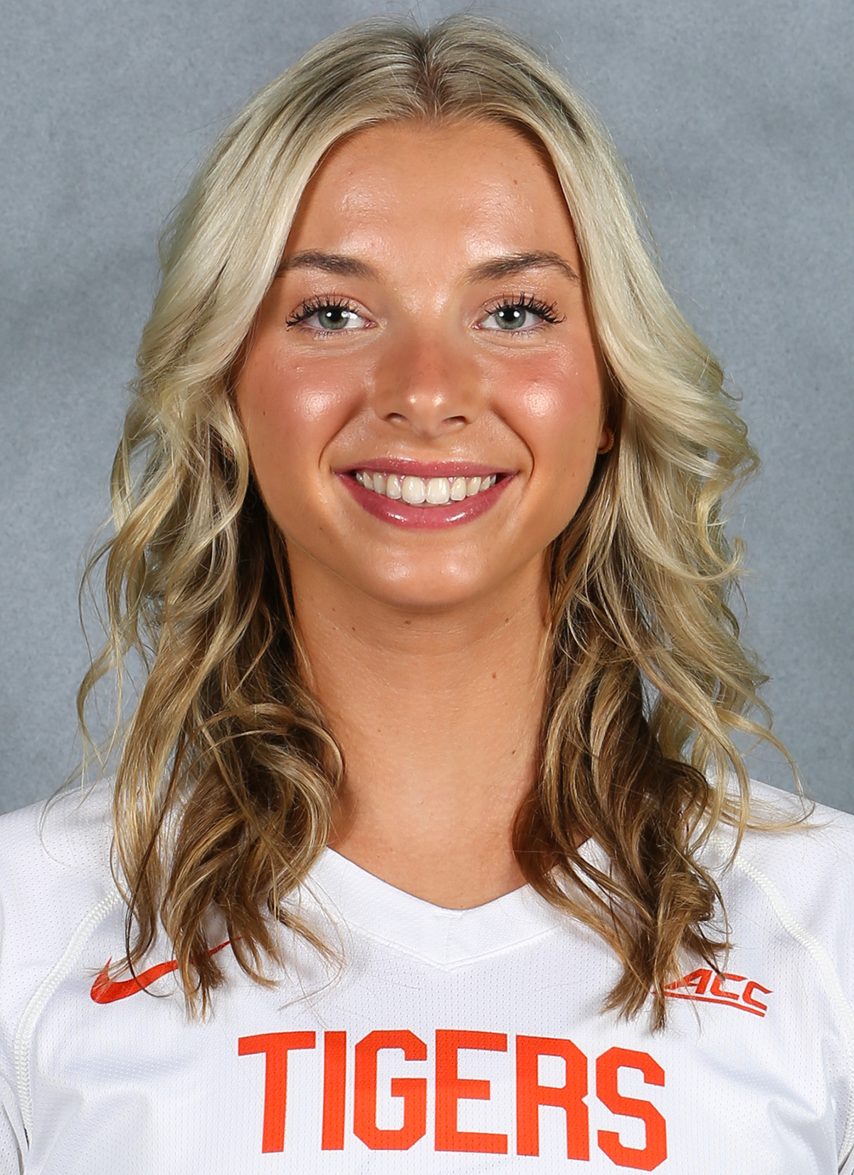 McKenna Gildon - Volleyball - Clemson University Athletics