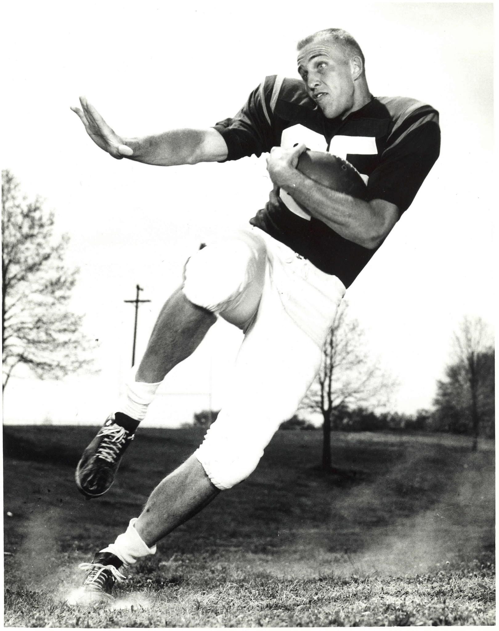 Clemson Hall of Fame Football Player Gary Barnes Passes