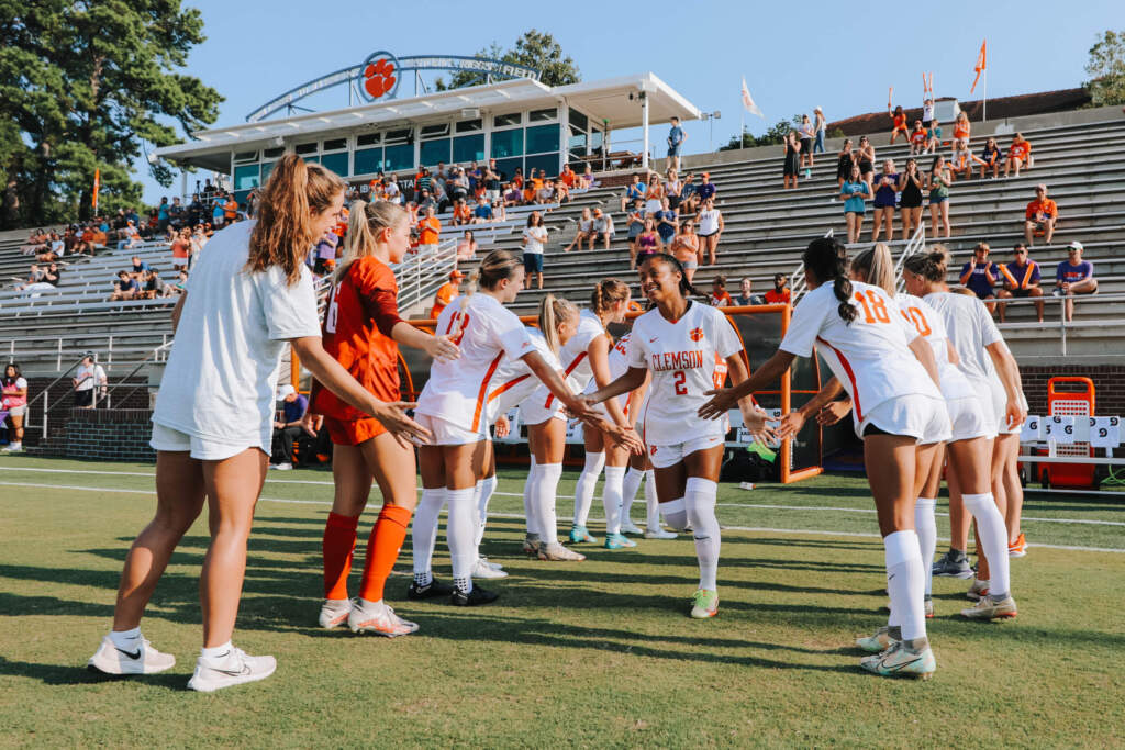 Clemson Tigers Move Up to No. 19 in United Soccer Coaches Rankings