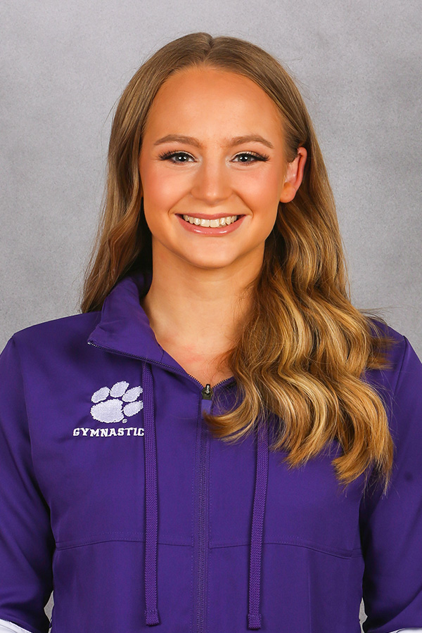 Lilly Lippeatt - Gymnastics - Clemson University Athletics