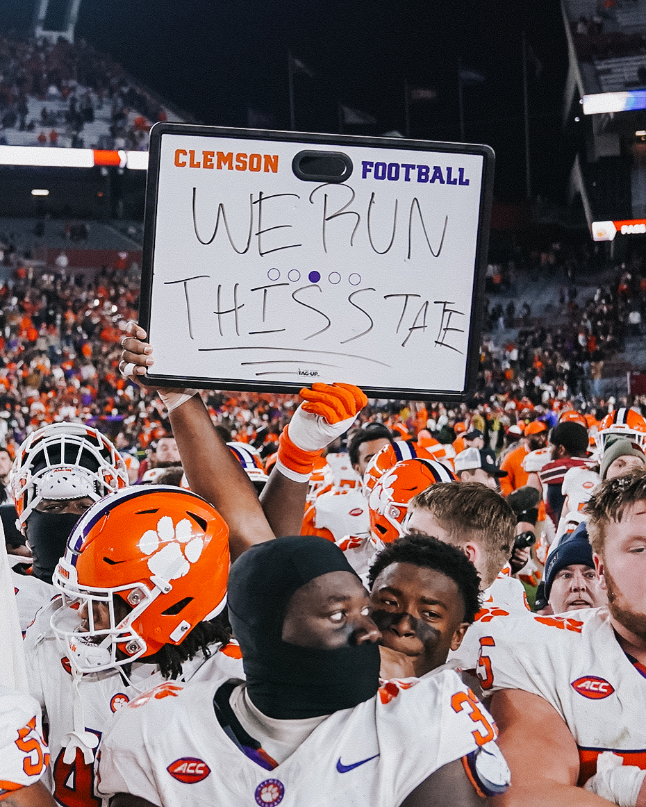 Defense Propels Clemson to 16-7 Win Over South Carolina in Columbia –  Clemson Tigers Official Athletics Site