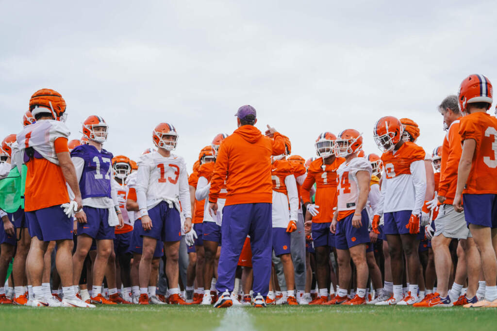 Tigers Hold First Full Bowl Practice – Clemson Tigers Official Athletics  Site