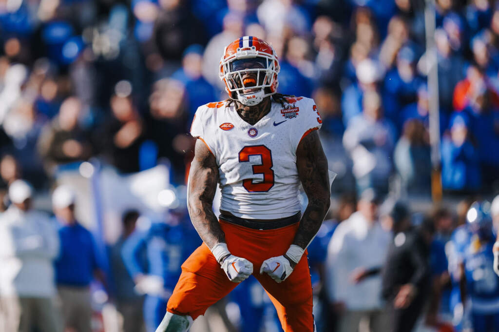Mafah’s Four Touchdowns, Defense’s Four Turnovers lead Clemson Past Kentucky in Gator Bowl