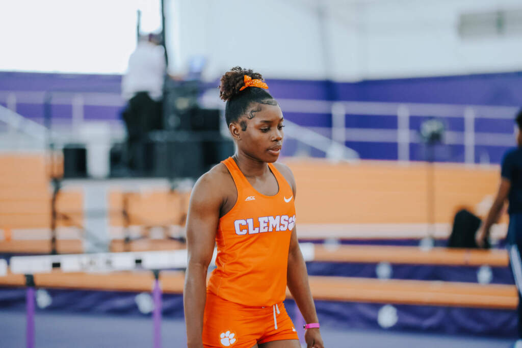 Clemson Completes First Day of Tiger Paw Invitational