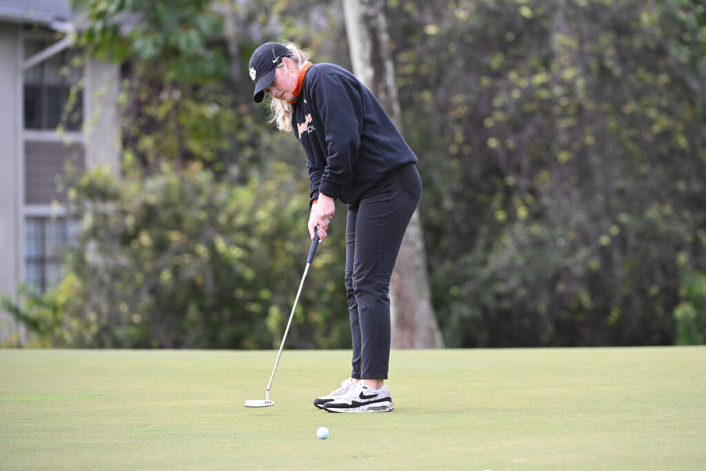 Women’s Golf Completes Second Round of Moon Golf Invitational