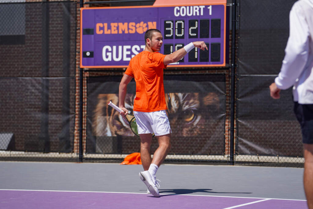Tigers Sweep Louisville 4-0, Secure Third Conference Win