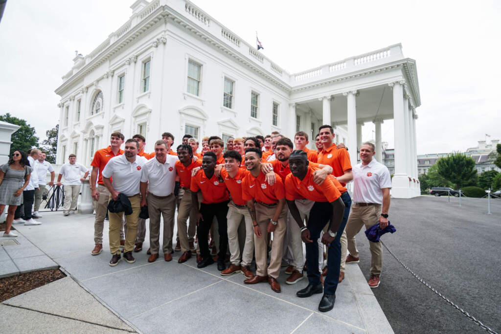 Photo Gallery: Men’s Soccer Visits the White House
