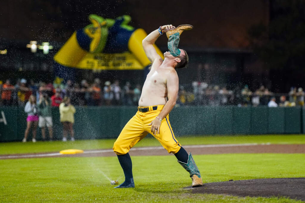 Clemson Tigers Official Athletics Site