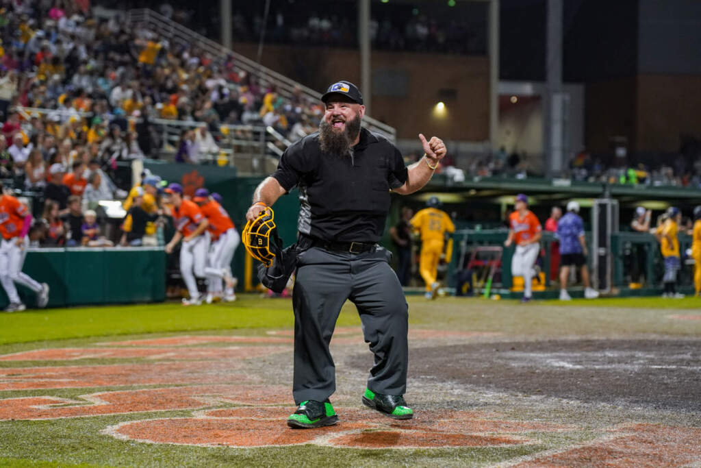 Clemson Tigers Official Athletics Site