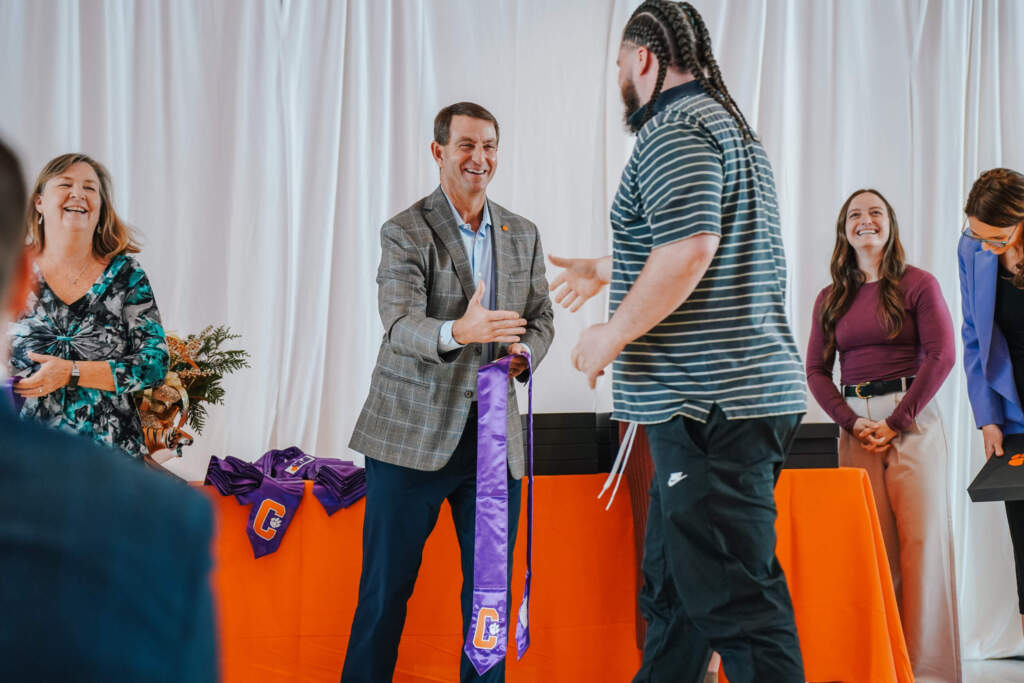 Clemson Tigers Official Athletics Site