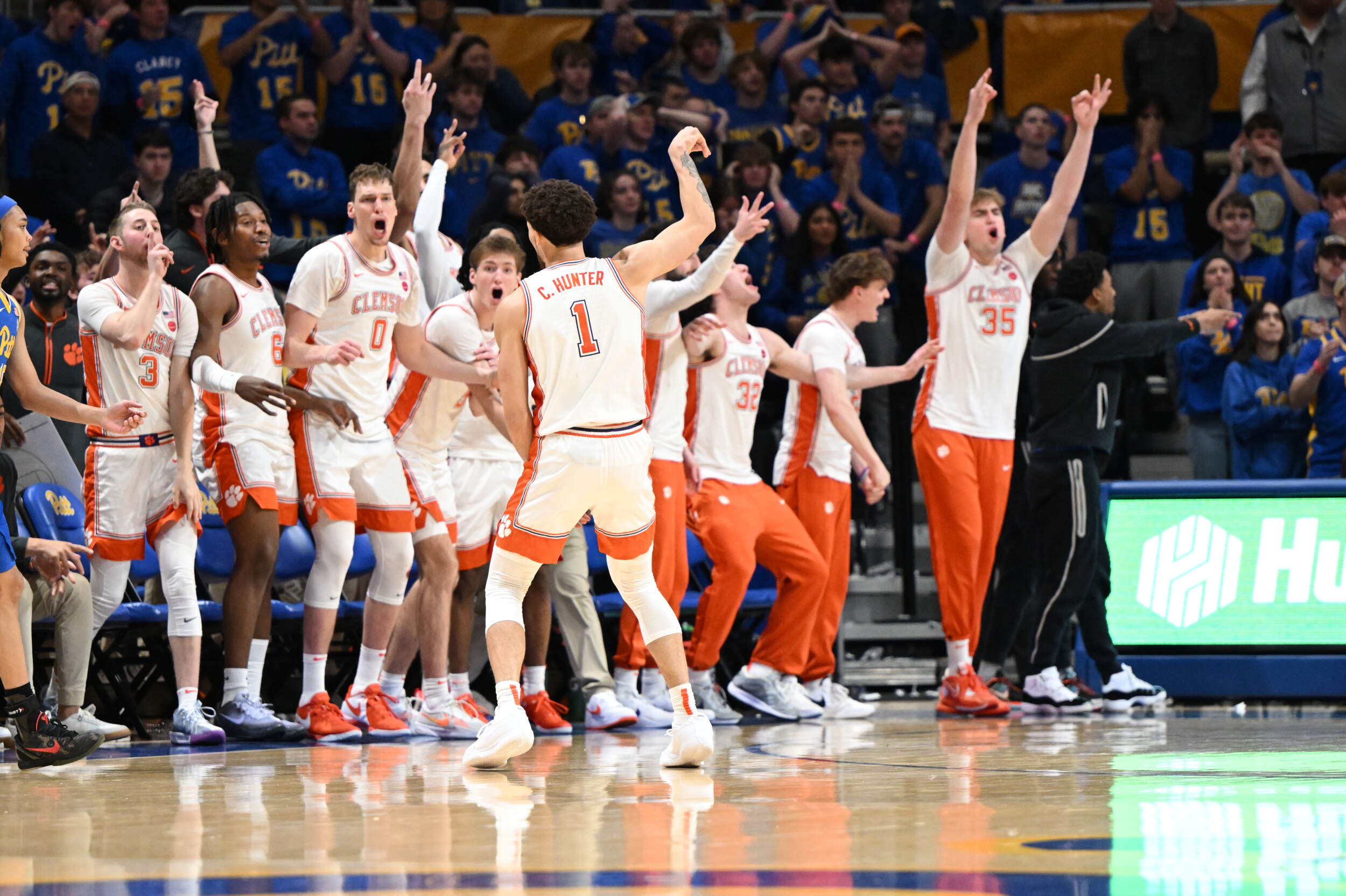 Clemson Tigers Clemson University Athletics Men s Basketball