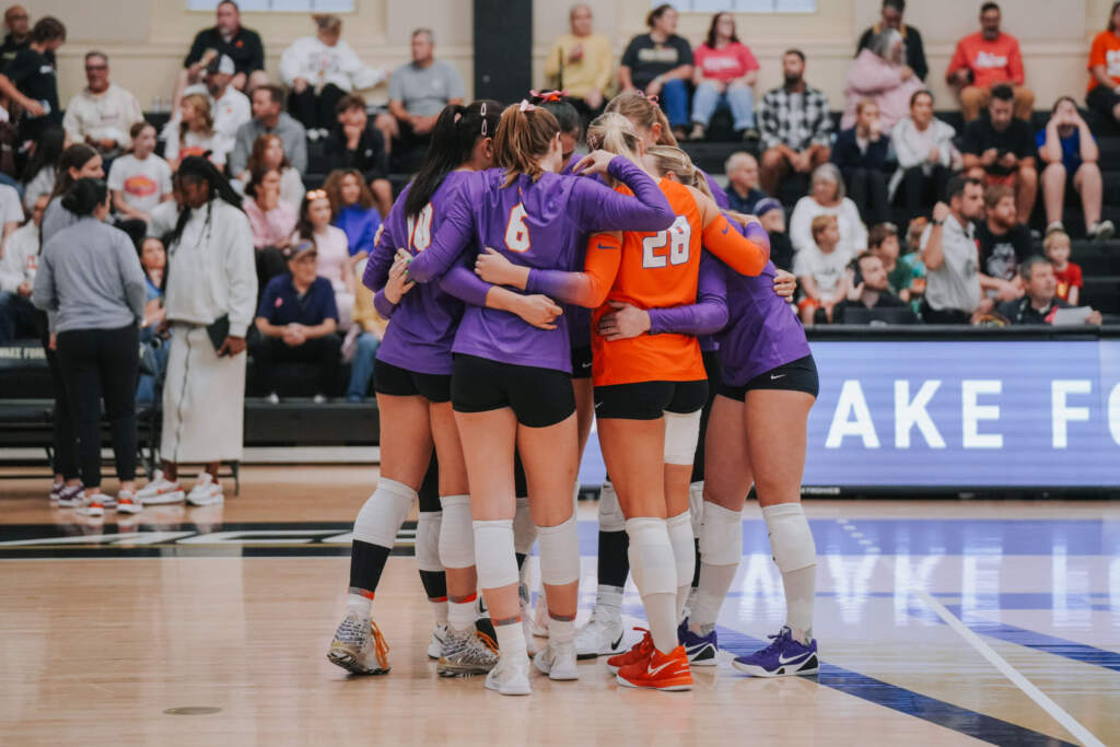 MATCH DAY CENTRAL: Volleyball hosts No. 5 Stanford & California