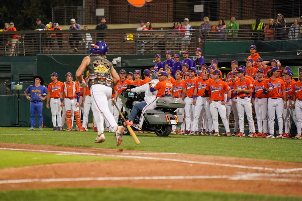 Clemson Tigers Official Athletics Site