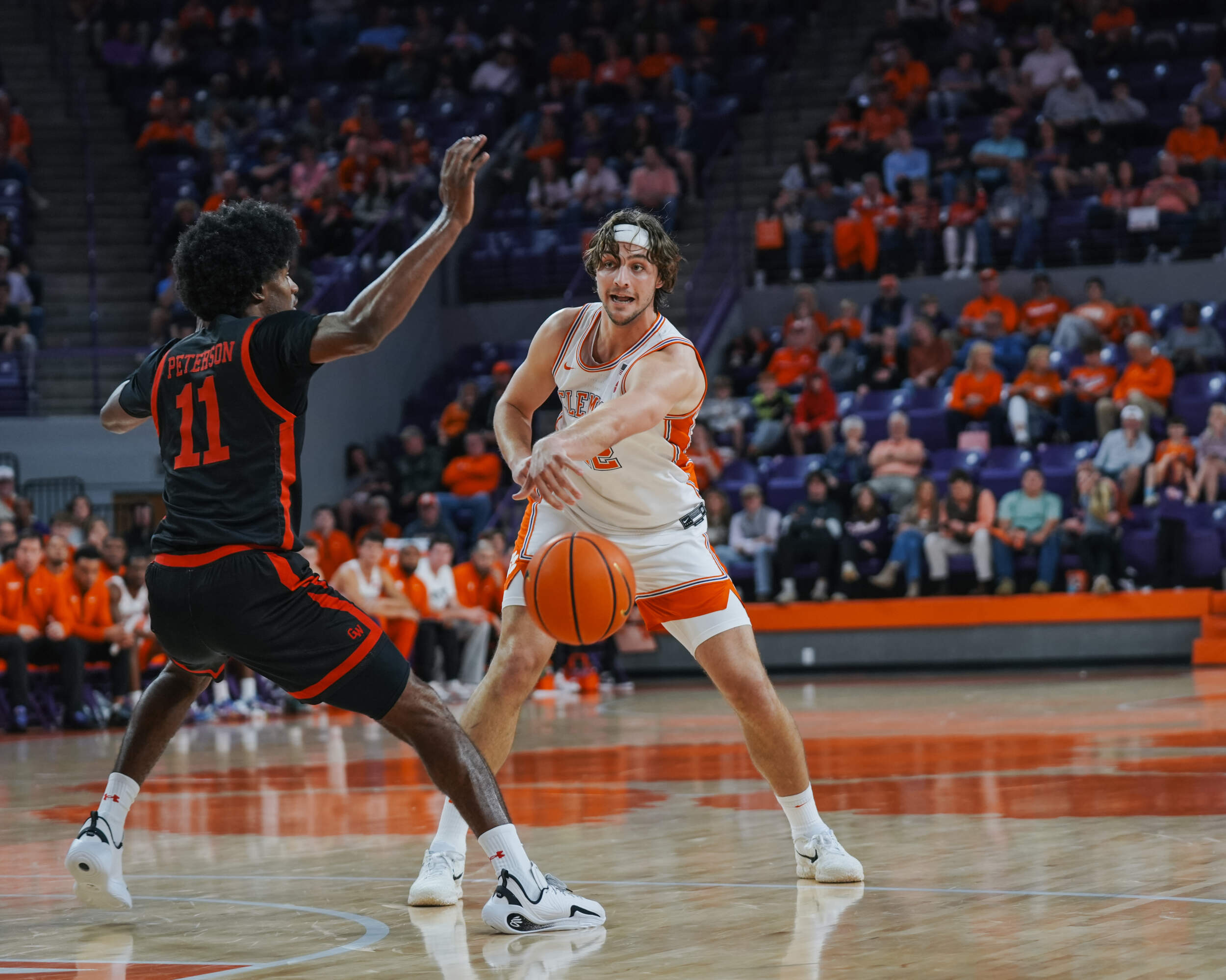 Welling’s Double-Double; Davidson’s 18 Points Lead Tigers’ 97-59 Win