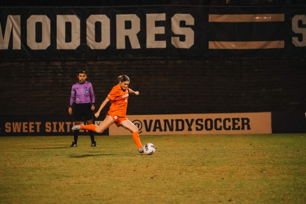 No. 8 Clemson Falls 3-2 in Double Overtime Against No. 1 Vanderbilt