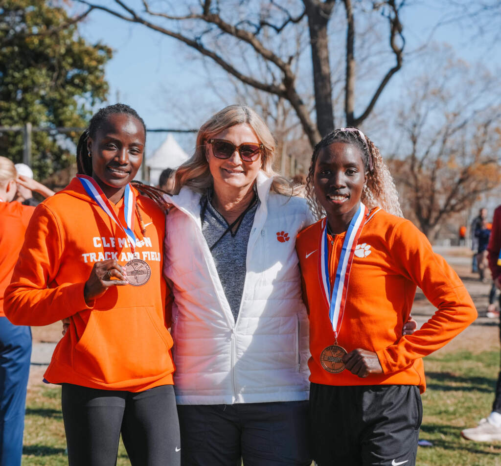 Jelelgo & Chepngetich Earn USTFCCCA All-Region Honors