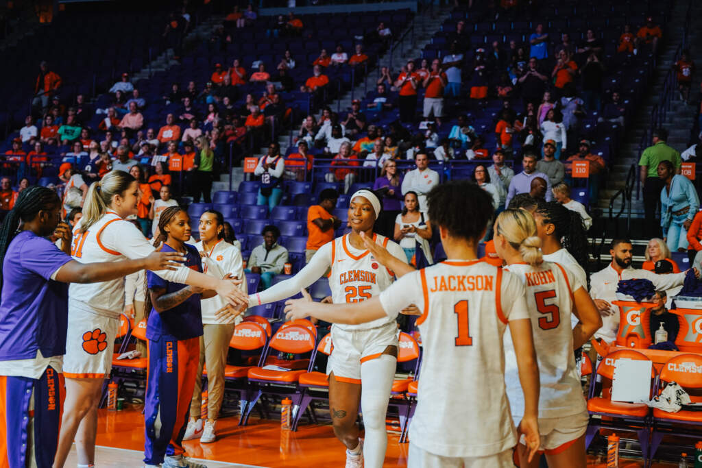 Clemson Heads To Paradise For Baha Mar Hoops Nassau Championship