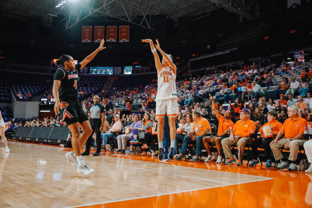 Clemson Falls To No. 22/21 Louisville In ACC Opener, 65-54