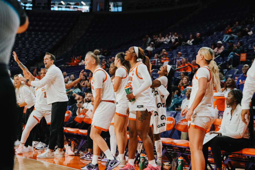 Tigers Earn Fourth Straight Win On Sunday, Topping UNF, 84-62